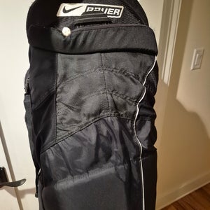 Senior Medium Bauer Supreme 70 Hockey Pants (Used)