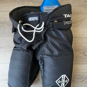 Small Junior Tackla Force 851 Hockey Pants (Used)