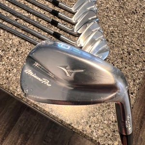 Men's 2025 Mizuno Pro 241 Right Handed Iron Set Stiff Flex  Steel Shaft (New)