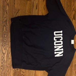 Blue Adult Unisex Large Champion Sweatshirt (Used)