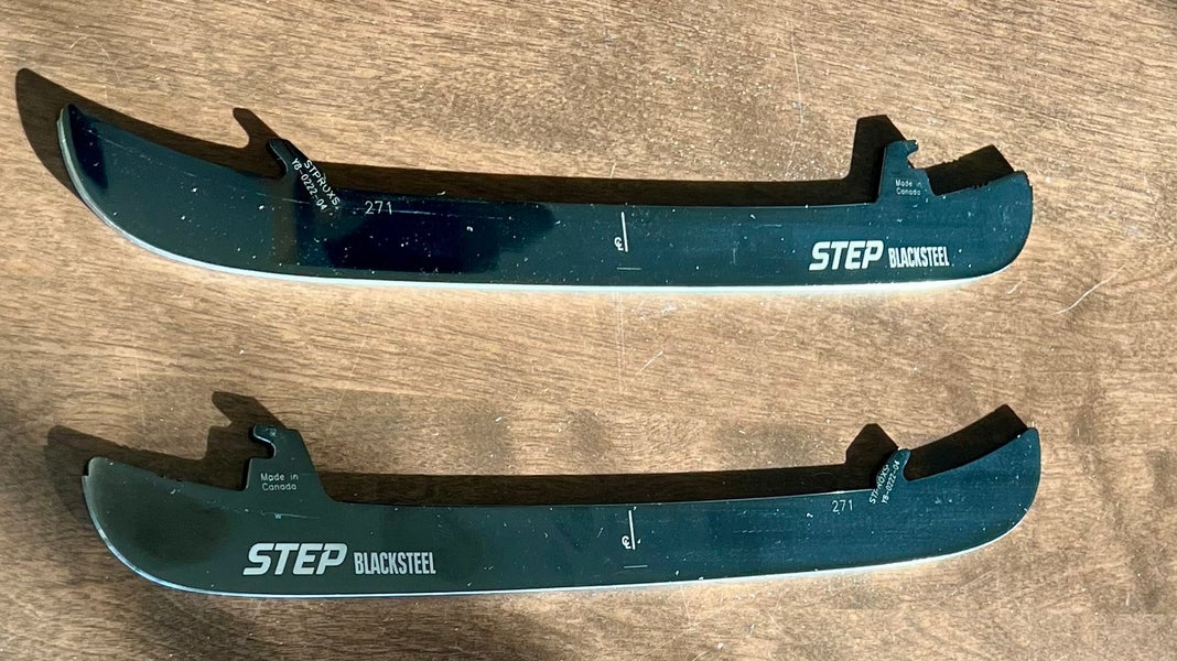 CCM Step Black Steel XS Runners