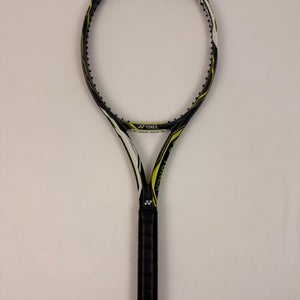 Yonex Ezone DR 100, 4 1/4 Excellent 9/10