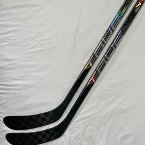 NEW True Catalyst Pro Senior Sticks, 95 Flex, T28 Curve, Left Handed - 2 Pack