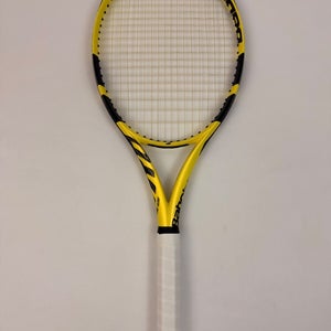 Babolat Pure Aero 2019, 4 1/4 Excellent 9/10