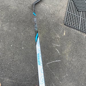 Senior Bauer Right Handed Hockey Stick P28 (Used)