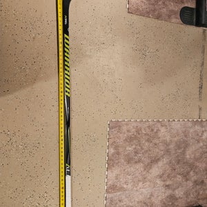 Senior Warrior Alpha QXT Pro Team Left Hand Hockey Stick W88 Pro Stock (Used)