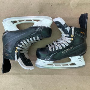 Intermediate Bauer Supreme 170 Hockey Skates Extra Wide Width Size 5.5 (Used)