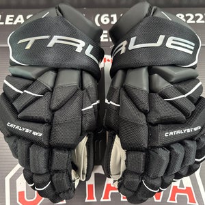 New 14” True Catalyst 9x3 14” Retail Hockey Gloves