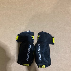 Youth Medium Bauer Supreme Ultrasonic Elbow Pads (Used)