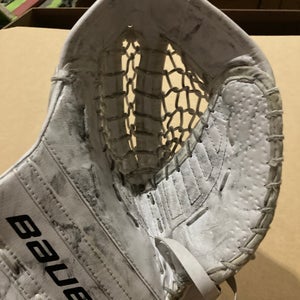 Bauer GSX Goalie Glove | Junior Regular