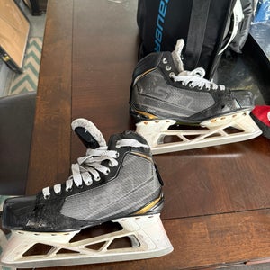 Bauer Supreme S27 Hockey Goalie Skates Regular Width 8 (Used)