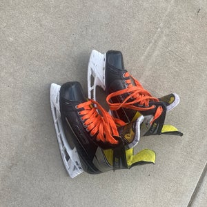 Bauer Supreme size 10 hockey skate