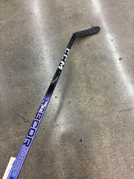 Senior CCM RibCor Trigger 8 Pro Hockey Stick RH P88