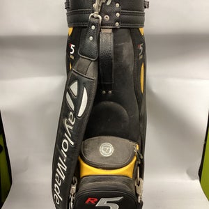 TaylorMade (Used) R5 STAFF Black Men's Carry Bag