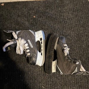 Bauer Supreme S140 Hockey Skates Regular Width Pro Stock  (Used)