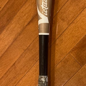 Victus Tatis Birch Bat (-8)  22 oz 30" (Used)