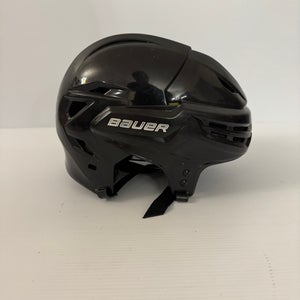 Like New Black Medium Bauer Re-Akt 95 Helmet