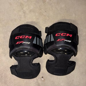 CCM KP Pro Senior Knee Pads