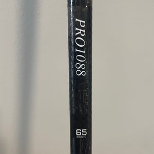PRO1088 (ST: Kane Pro) - Red Line - Right | 65 Flex (Used)