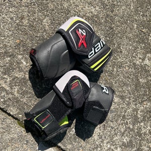 Large Intermediate Bauer Vapor 2x Elbow Pads (Used)