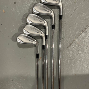 Men's 2021 Srixon ZX4 Right Handed Iron Set Regular Flex Steel Shaft 5i-9i
