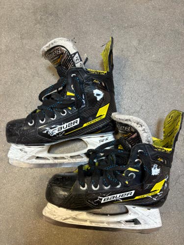 Bauer Supreme M4 Hockey Skates | Junior 3.5