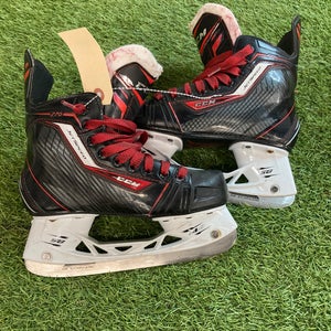 Junior CCM JetSpeed 270 Hockey Skates Regular Width Size 3 (Used)