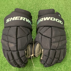 Senior Sher-Wood Rekker Gloves 15" | Kraken Pro Stock