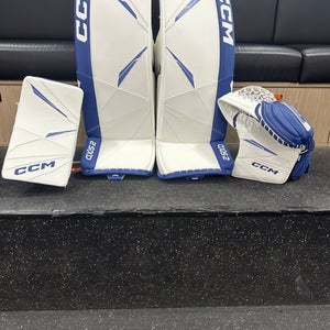 New 34+1 CCM Axis 2 Goalie Full Set (White/Royal)