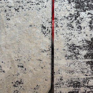 Senior Used Bauer Vapor Hyperlite 2 Left Hand P28M Pro Stock