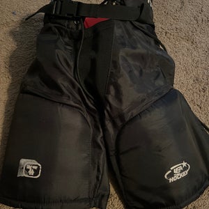 Large Youth  Hockey Pants (Used)