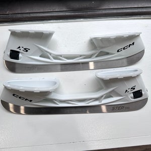 CCM Speedblade XS Holders with Step Steel Runners 280mm Pro Stock