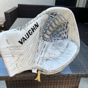 Vaughn SLR 3 Pro Carbon Regular Glove