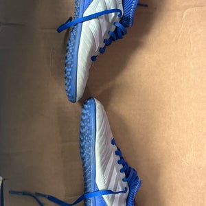Blue Unisex  Adidas Turf Cleats Cleats (Used) Youth 3.5