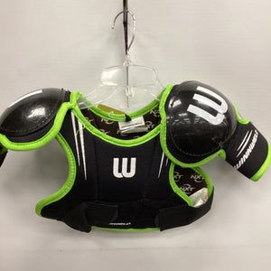 Winnwell (Used) Small Youth Intermediate Shoulder Pads