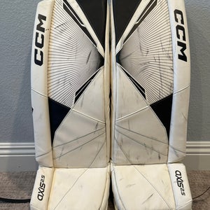 30" 2022  CCM Axis 2.5 Goalie Leg Pads  (Used)