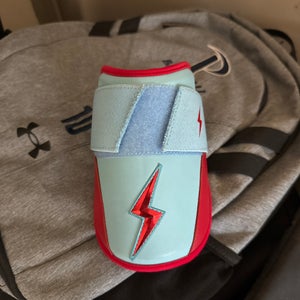 Bruce Bolt Elbow Guard