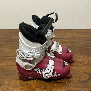 Salomon T2 R Girly Girl's Downhill Ski Boots US Girls size 0.5  / Mondo 19