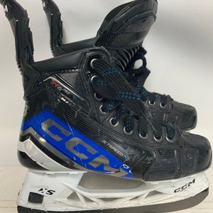 CCM (Used) Intermediate Size 4.5 Hockey Skates