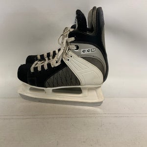 CCM (Used) Intermediate Junior Size 3 Hockey Skates