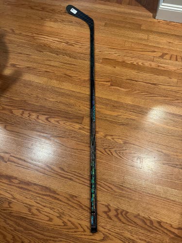Senior Bauer Twitch Left Hand Hockey Stick P92 (New)