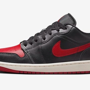 Air Jordan 1 Low Bred Sail DC0774-061 Women 7.5 Black Red Lifestyle Shoes X2206