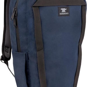 New MountainSmith Amble 14L backpack; Color: Navy