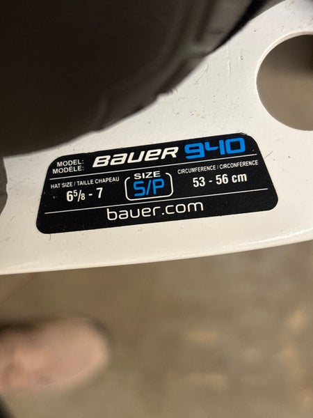 Bauer 940 Goalie Mask | Senior Small 6 5/8- 7 | SidelineSwap | Buy and ...