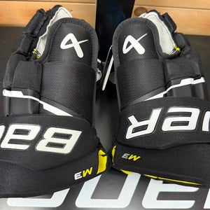 Bauer Supreme M3 Gloves 13" (New)