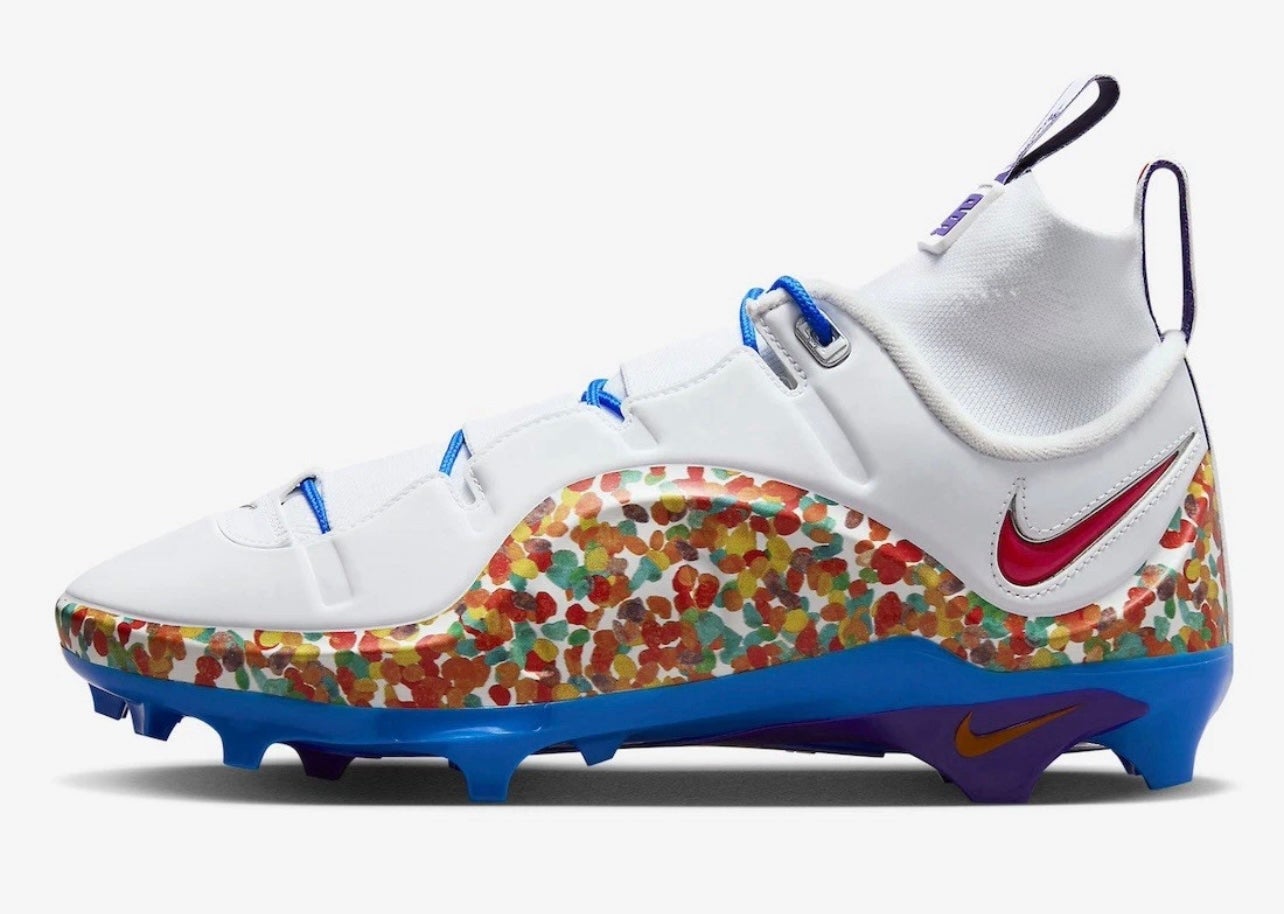 nike lebron soccer cleats