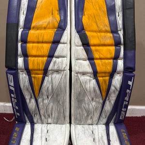 True 34+1 L12.2 Pro Stock Goalie Pads Item#MK122