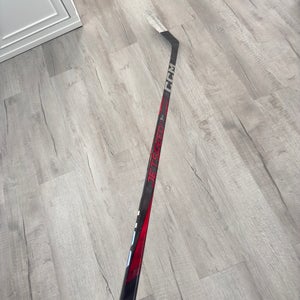 Intermediate CCM Jetspeed FT7 Pro Left Hand Hockey Stick P28 (Used)