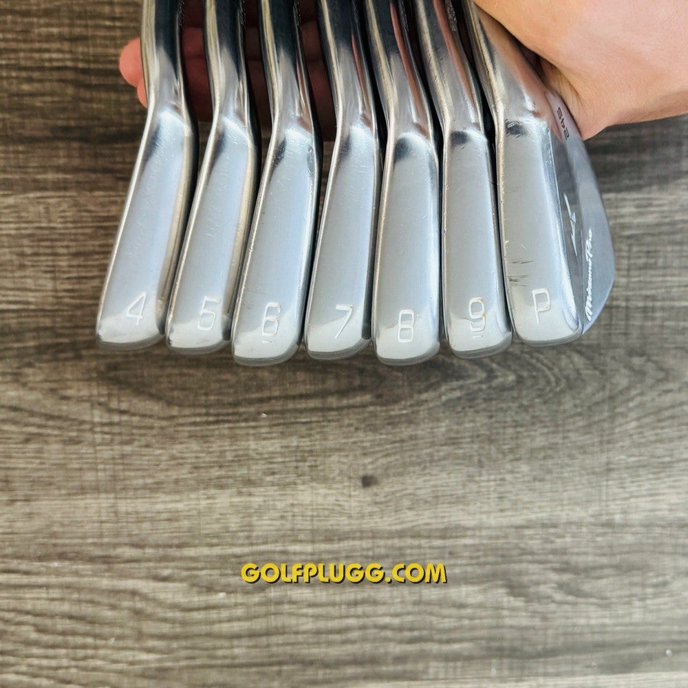 2024 Mizuno Pro 245 Iron Set 4-PW / Project X LZ, Extra Stiff Flex