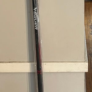 New in Wrapper Bauer Right Handed P92 Vapor Team Pro Stock Hockey Stick